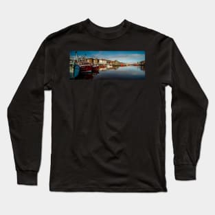 Whitby Harbour Panoramic Long Sleeve T-Shirt